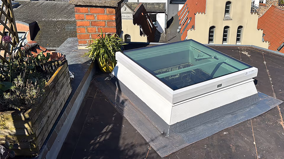 Versiegeltes Dachfenster, Abdichtung gegen Wasser